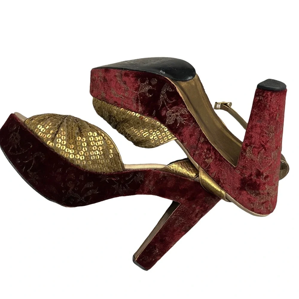 ELISA FERRARI Sequenced Platform Ankle Strap Heels Velvet Heel Detail Women’s 7